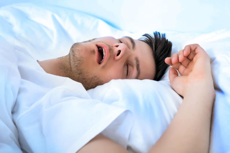 Schlaf-Apnoe Herz Gesundheit Schlafstörungen Müdigkeit unruhiger Schlaf